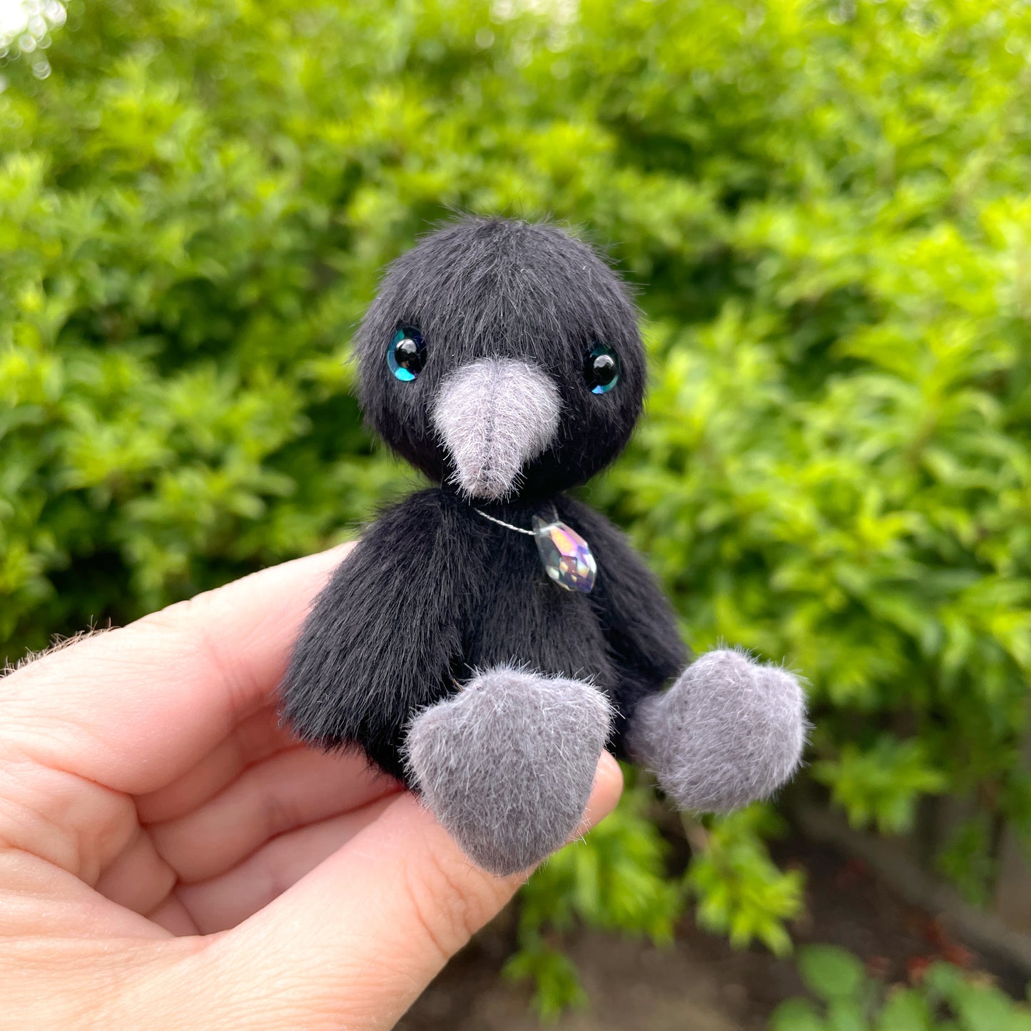 Tiny crow teddy (blue eyes)