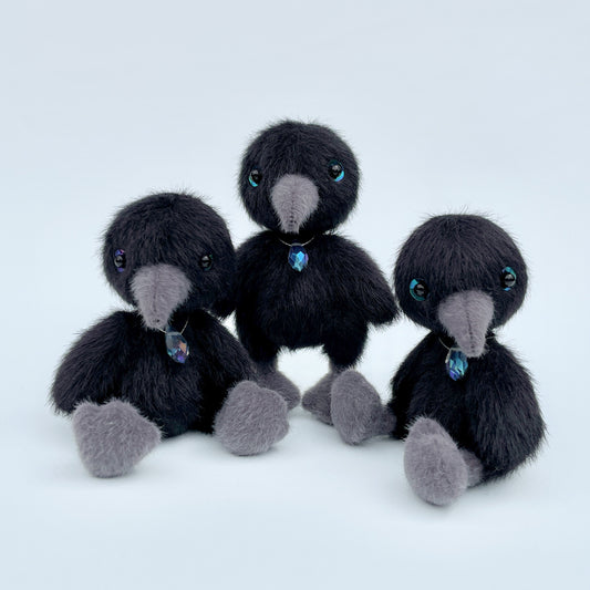 Tiny crow teddy (blue eyes)